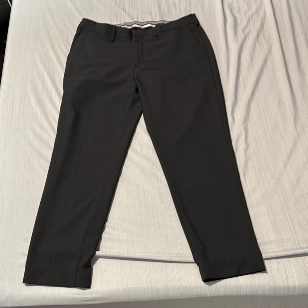Haggar Slim Fit Men's Black Dress Pants
